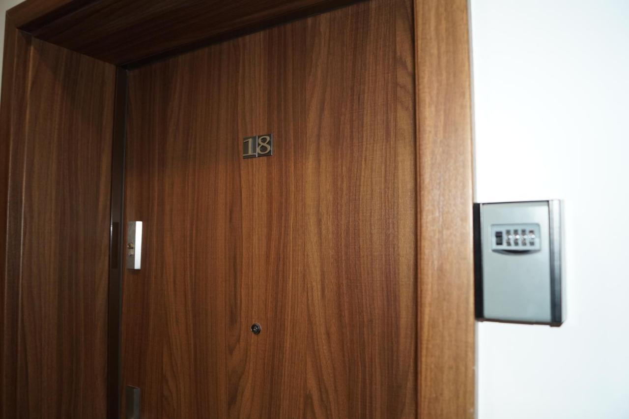 Flamingo Studio Apartments 미엥지즈드로예 외부 사진